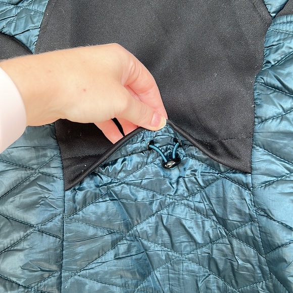 Guess jacket - Picture 12 of 16